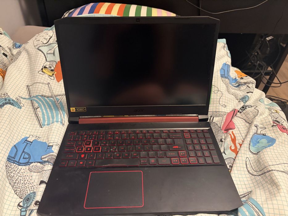 aptop gejmingowy Nitro 5 AN515-54-52PY