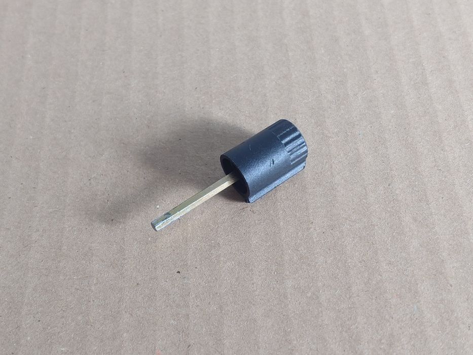Pokrętło Rebound, tłumienia powrotu do amortyzatora Rock Shox 42mm