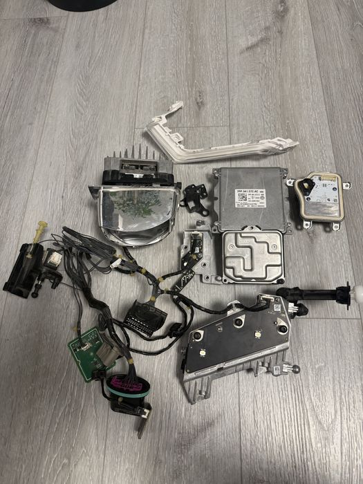 Фара та блоки фари Audi q5 80a USA 2018