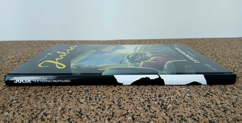BD - Julia: O Eterno Repouso (Sergio Toppi)