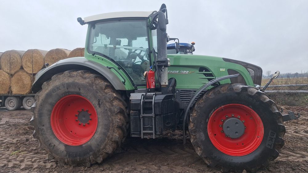 Fendt 922  10700mth nowy motor