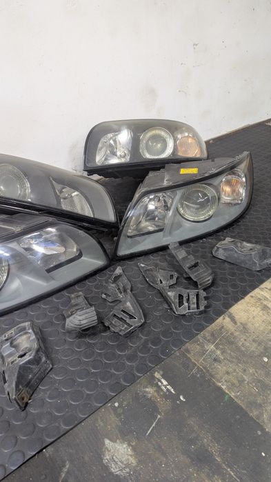 Задні ліхтарі volvo v50. С-40