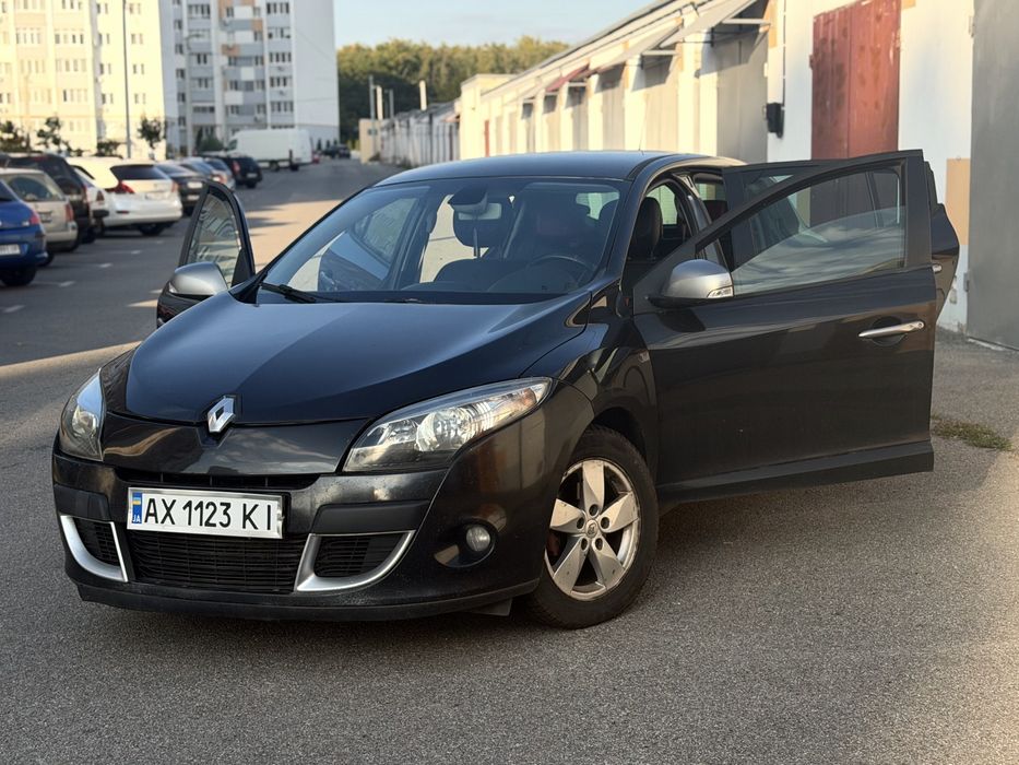 Продам автомобіль Renault Megan 3