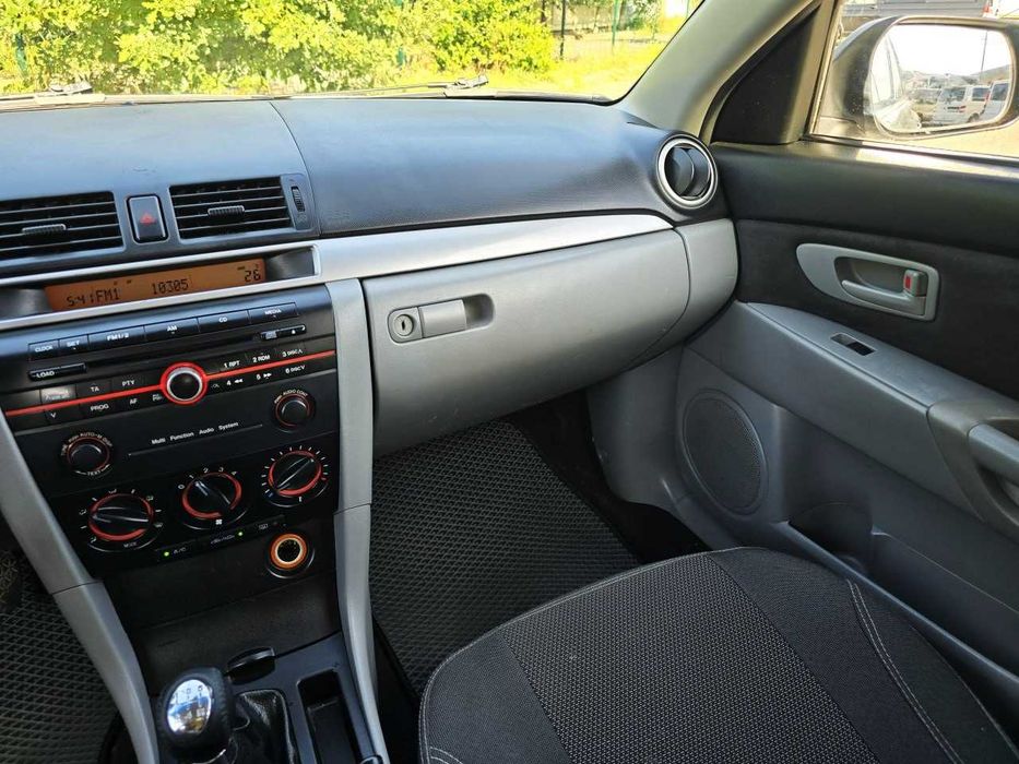 Продам  Mazda 3 2006. Можна в розстрочку, під викуп.