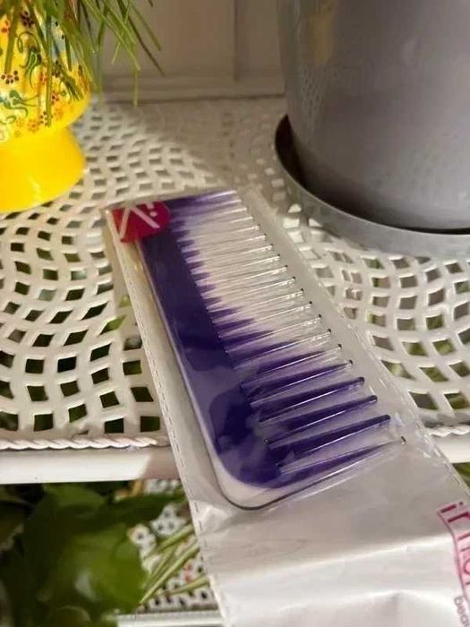 Grzebień do włosów szeroki półprzezroczysty fioletowy