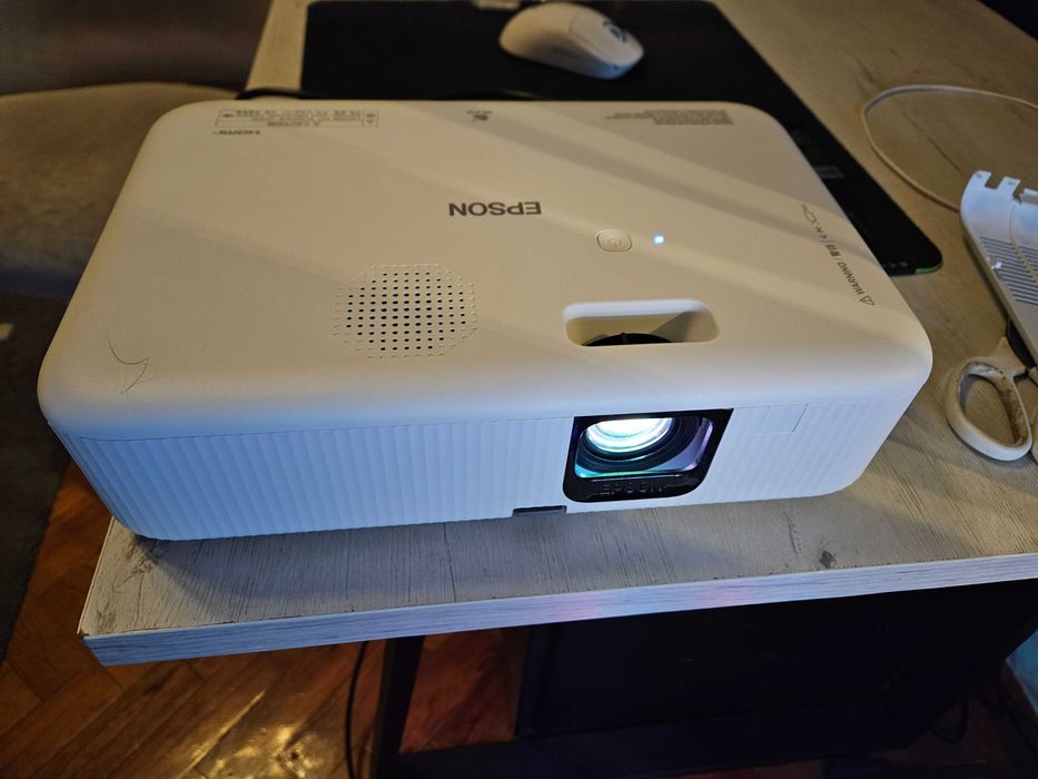 Projetor Epson CO-FH02 (Full HD, Android TV) c/3 anos de garantia