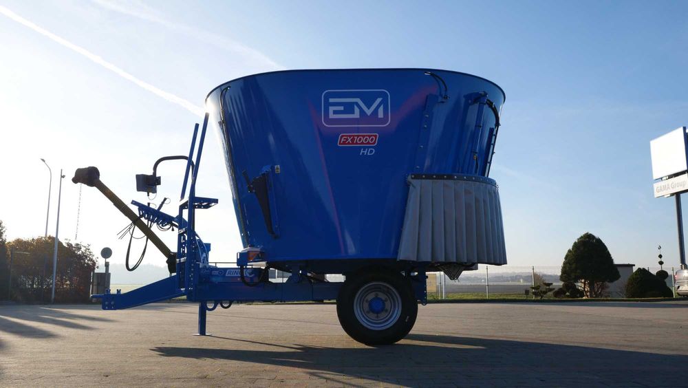 Wóz paszowy EUROMILK RINO FX 1000 HD [10m3]