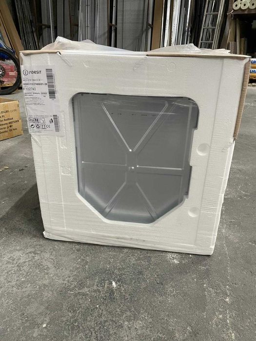 COM FATURA E GARANTIA - Forno Ref: Indesit IFW 3844 H IX