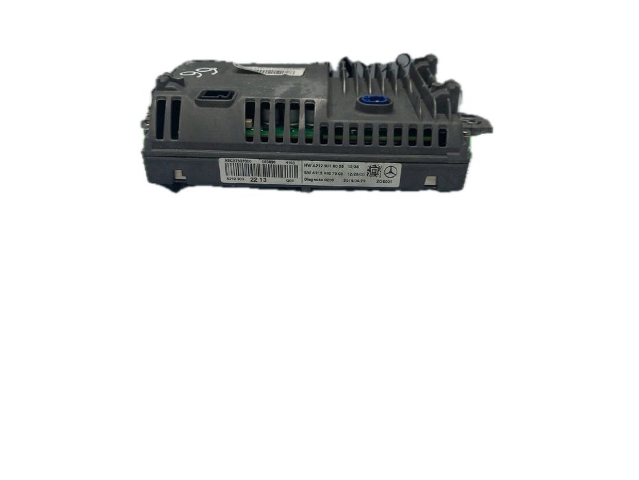 Rádio / auto-rádio MERCEDES-BENZ CLS (C218)