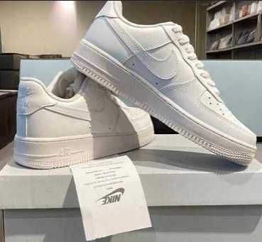Nike Air Force 1 Białe37.5