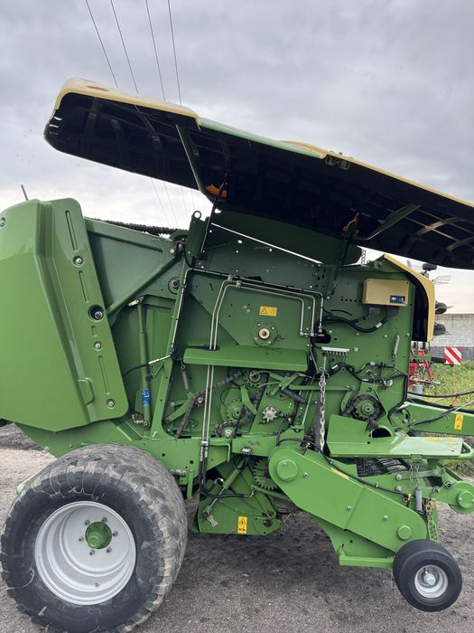 Krone Comprima F125 XC