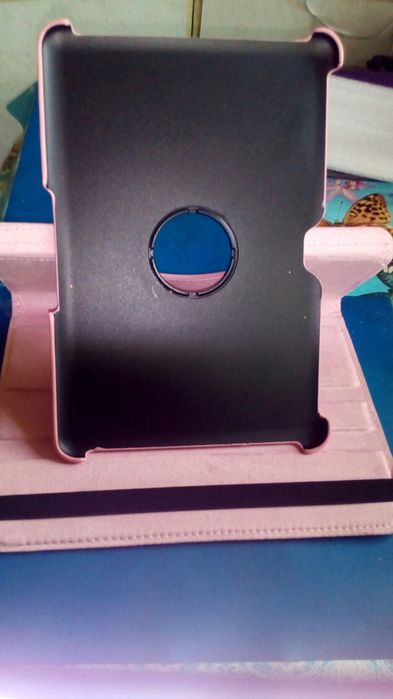 Чехол на 10.1 дюйма,новый.