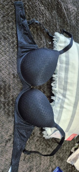 Biustonosz push up
