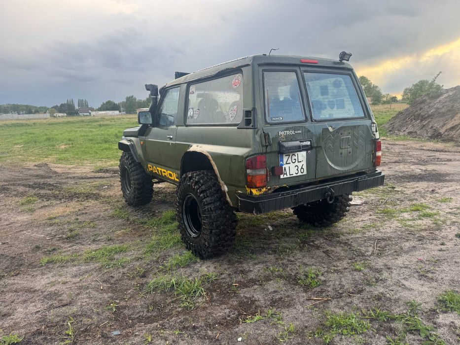 Nissan Patrol Y60 BMW