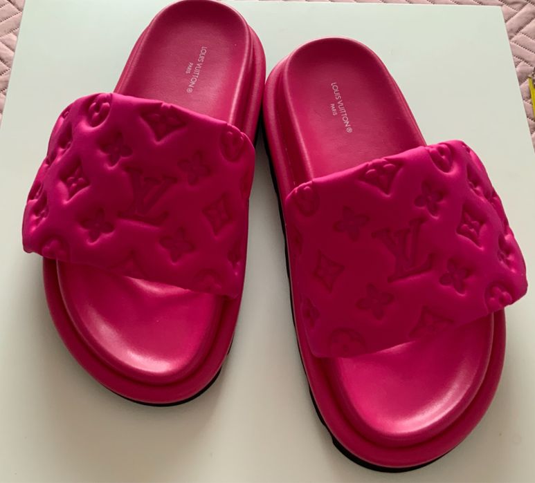 Klapki Louis Vuitton