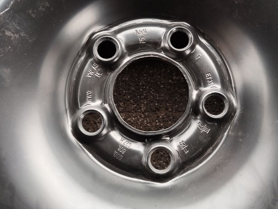 Felga Vw Skoda 14" 5x100 5J ET35 6Q0-027H cena za sztukę