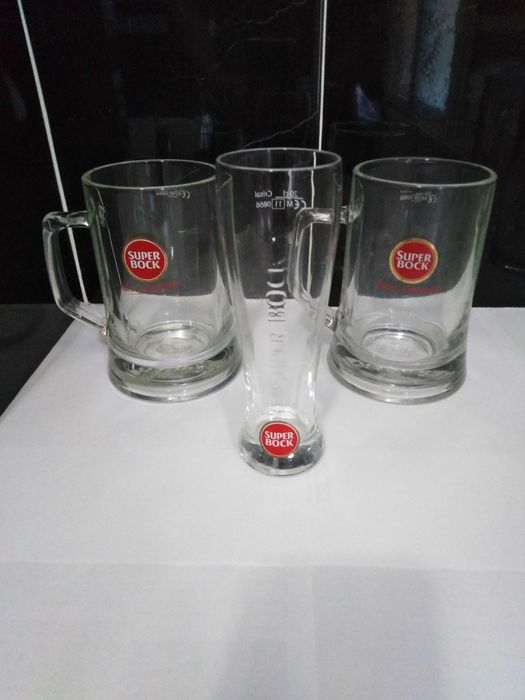 Canecas de Cerveja Super Bock 0,5 lt + 1 Copo 20 cl.
