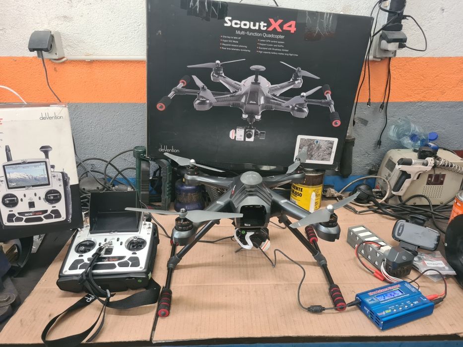 Drone scout x4 quadcopter