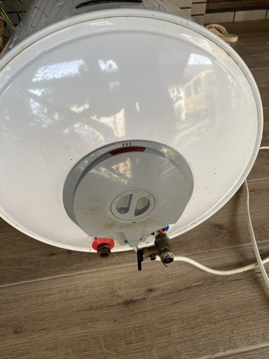 Боллер електричний