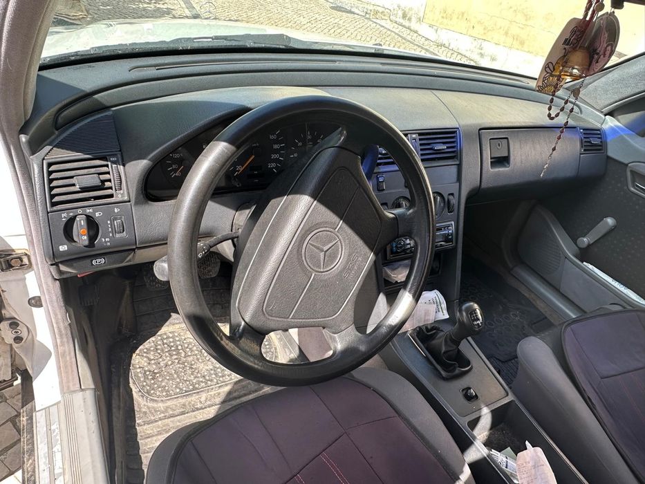 Mercedes c220 w202