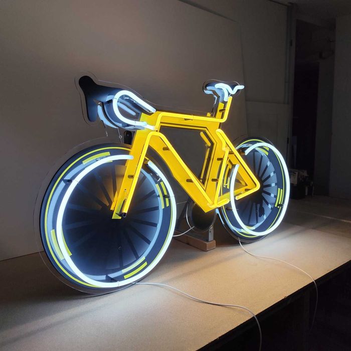 Bicicleta iluminação néon
