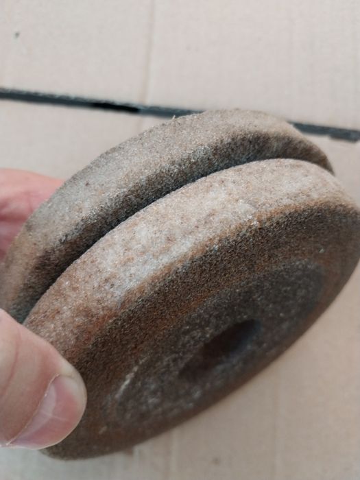 Продам точильные круги