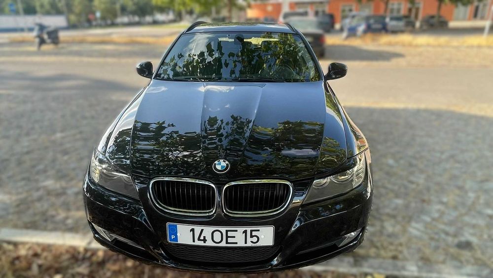 BMW 318D Touring E91 LCI 143 cv