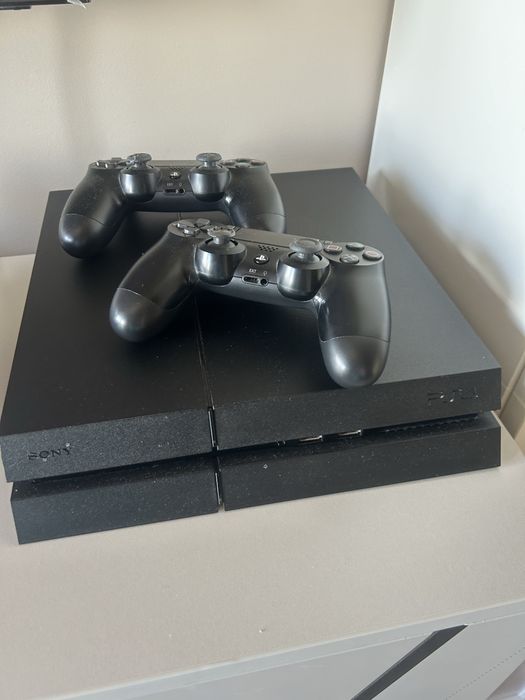 Playstation ps 4