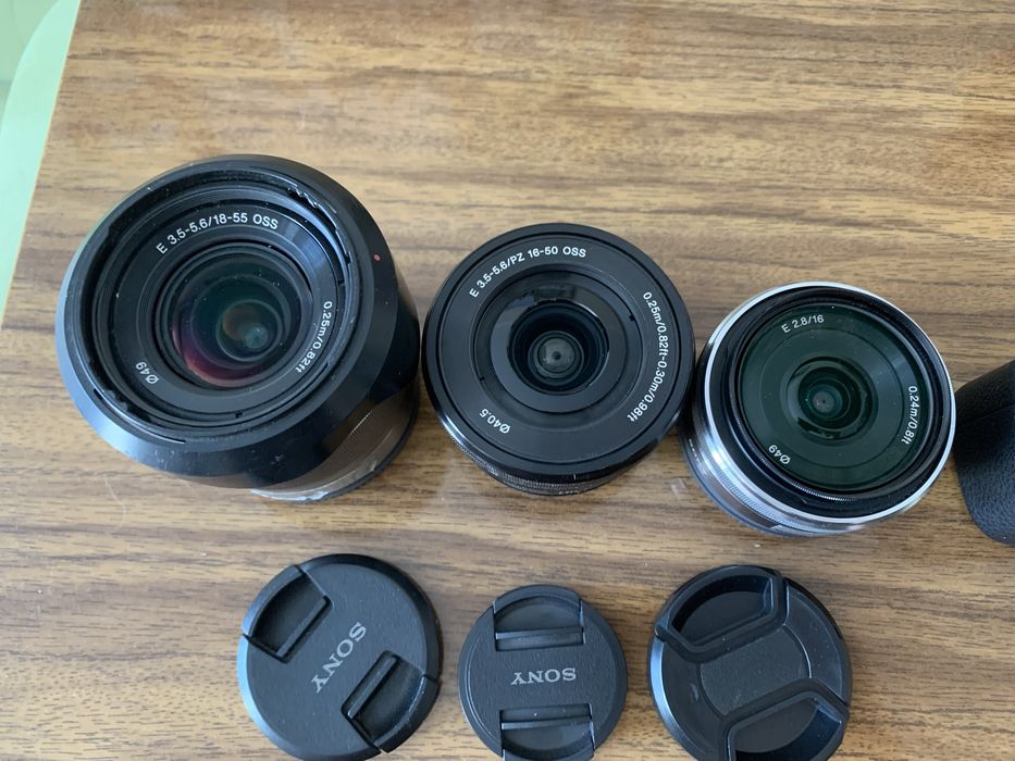 Sony A6000(body, стан близький до нового,пробіг-1555 ),або + kit