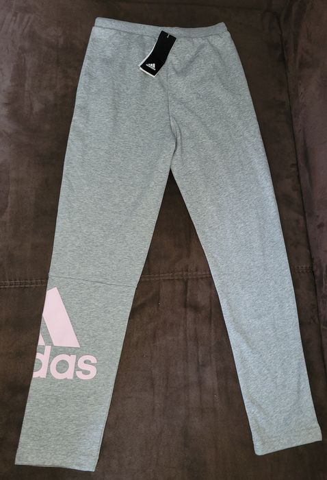 Spodnie dresowe adidas nowe r.152