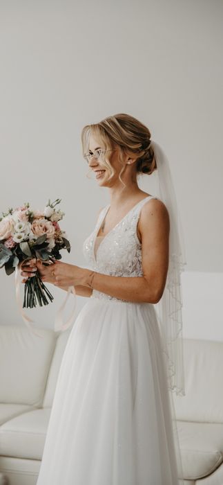 Sprzedam moją wymarzoną suknię ślubną z kolekcji 2024r Emily + welon