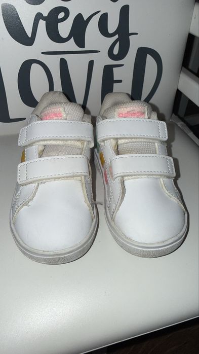 Adidas дитячі кросівки, 22 р.