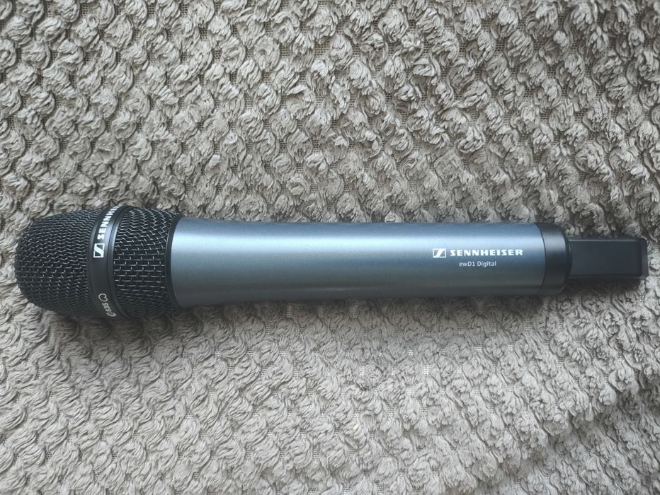 Радіомікрофон Sennheiser EWD 1 digital
