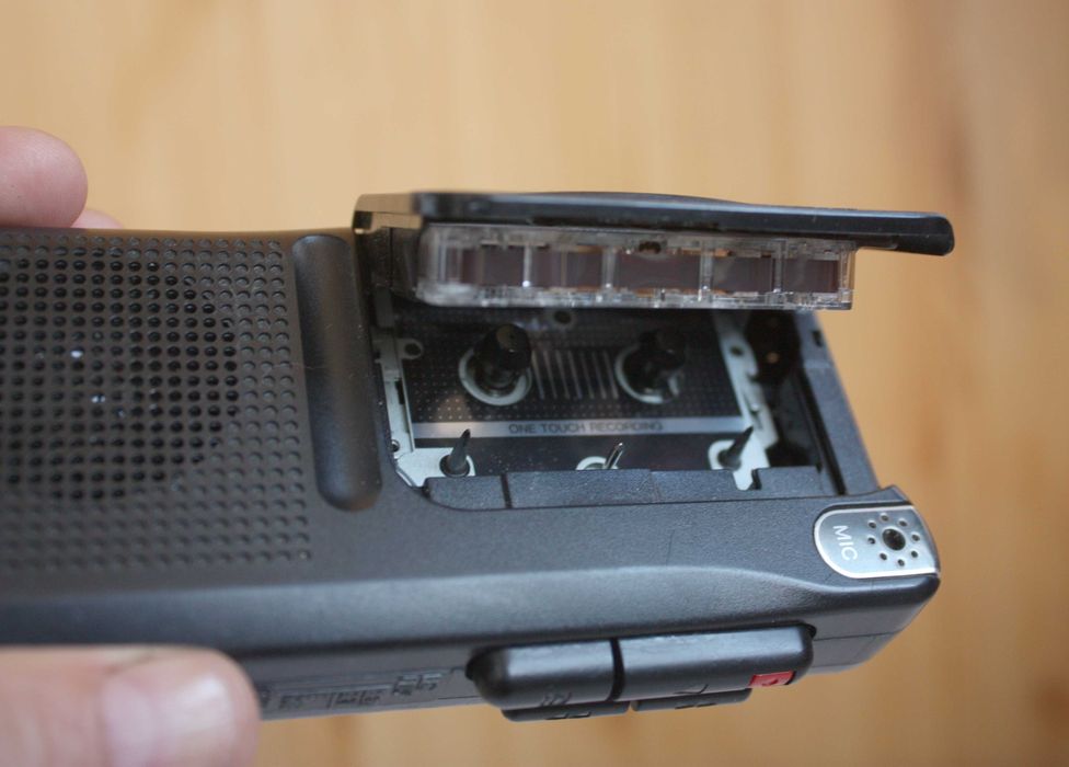 Диктофон Panasonic RN 202 двухскоростной микрокассета