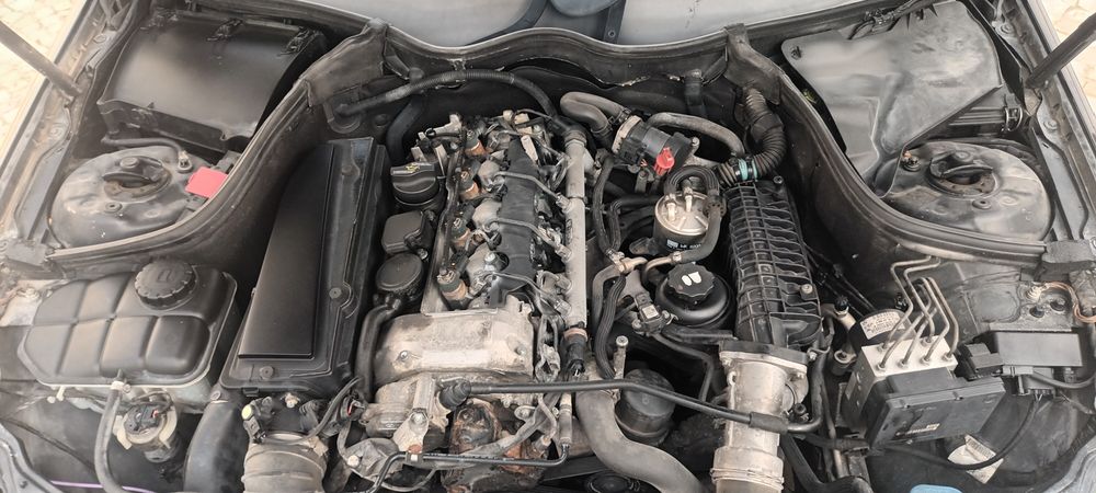 Mercedes Benz  c220 avangarde — photo 5