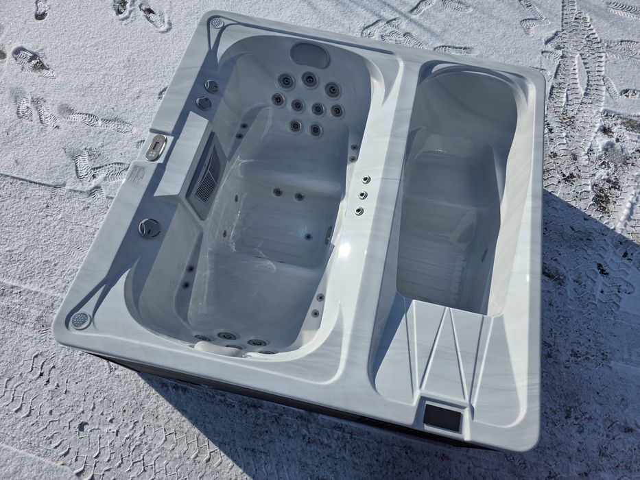 Jacuzzi + wanna do morsowania , beczka do morsowania - 2 w 1 .