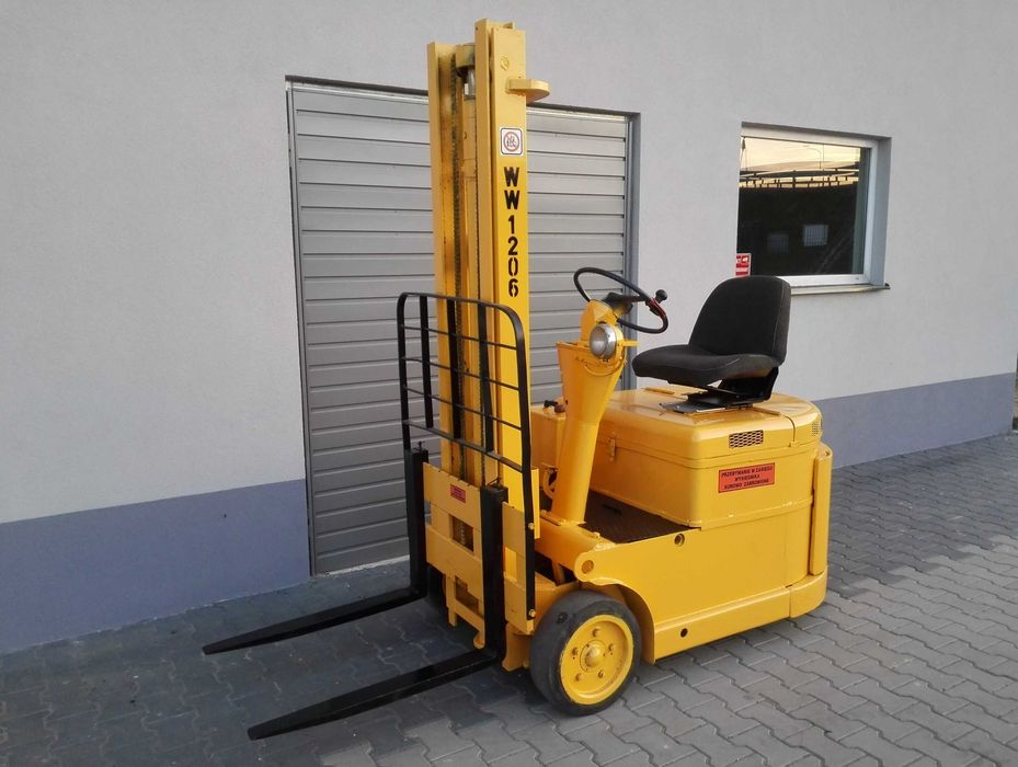 Wózek widłowy WW Suchedniów wszystkie części