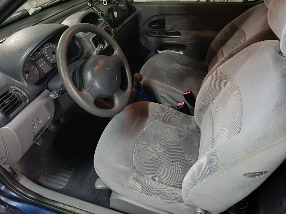 Renault Clio usado