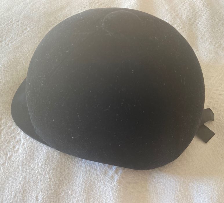 Toque de Equitação Veludo Preto - 58 - Fouganza