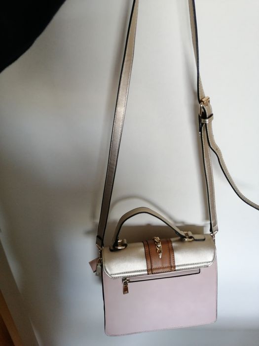 Mala tira colo rosa claro