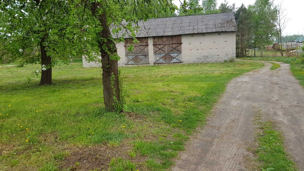 Działka budowlana 1905 m2 ze stodołą- Wilczanka gm. Żyrzyn
