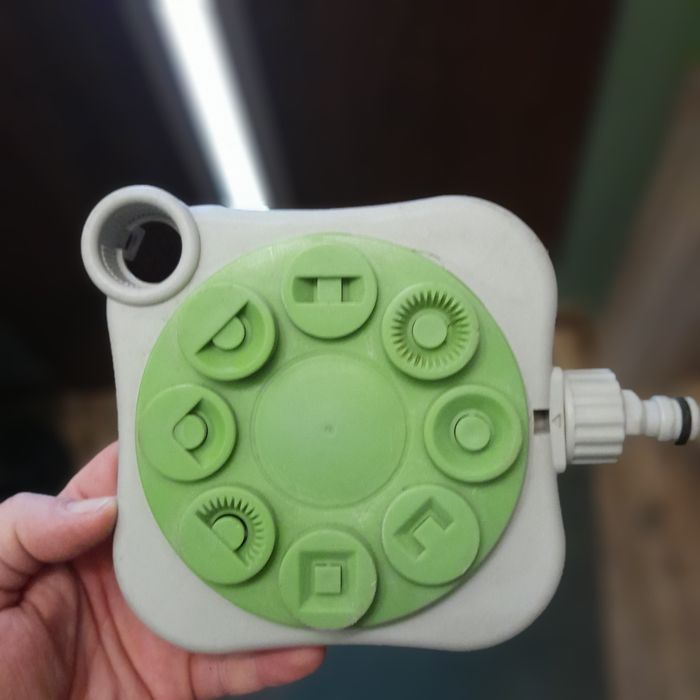 TO MOŻE BYĆ TWÓJ Zraszacz ogrodowy 8 funkcyjny stacjonarny