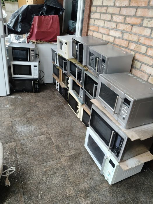 Мікроволновки різних моделей