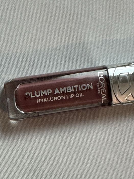 L’Oreal Plump Ambition Hyaluron Lip Oil 601 Worth It