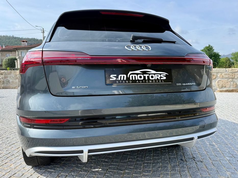 Audi e-tron 55 quattro S line