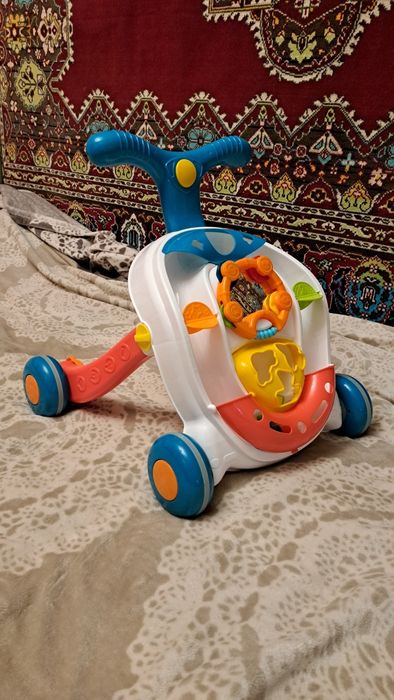 Ходунці Толокар для діток вчитися ходити, в чудовому стані