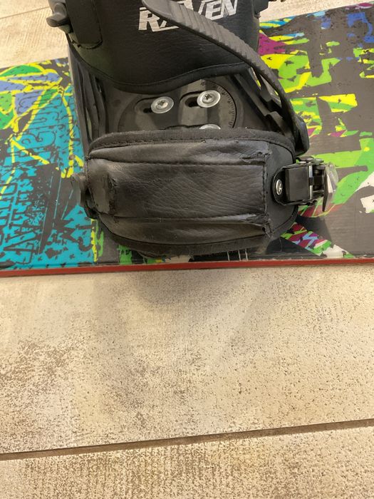 Deska snowboardowa VOLKL RENTAL ROCKER 153cm z wiazaniami RAVEN