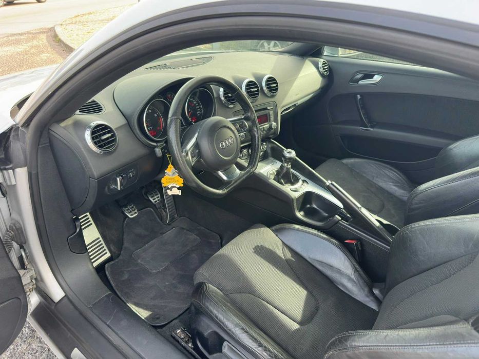 Audi TT 2.0 TFSI S-line
