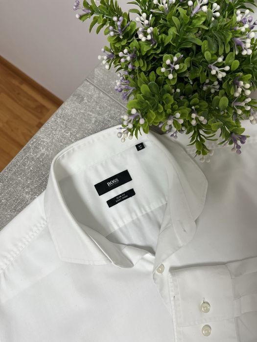 Hugo Boss slim fit рубашка белая мужская / Размер L