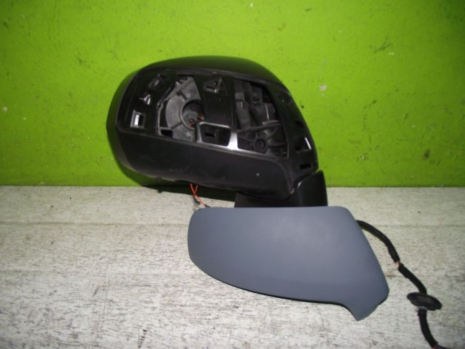 Espelho Elétrico Direito Peugeot 3008 - 2009 / 2016 - E653